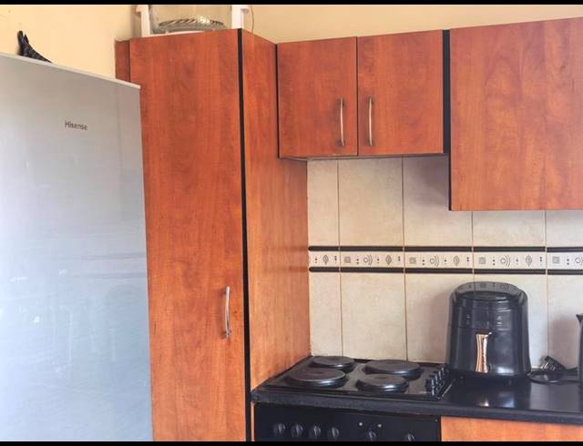 2 BEDROOM PROPERTY TO RENT IN ESCOMBE